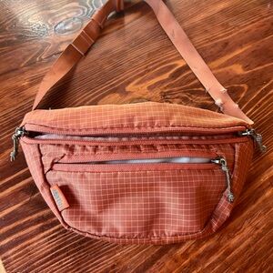 REI Terracotta Bag with Grid Pattern